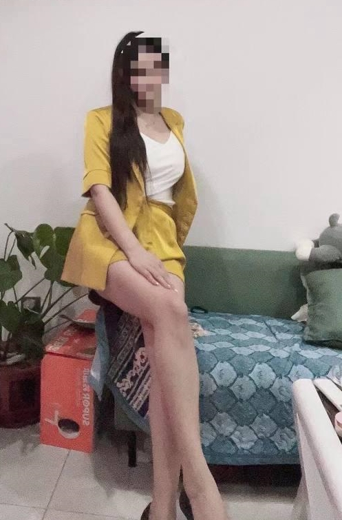 原创福利百度盘震撼秘超强乱来女大神合集1V60P458M，内骚勾引弟弟解压观看