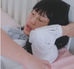 微博网红《苏苏》6小时自制合集50V6H，精彩瞬间分享