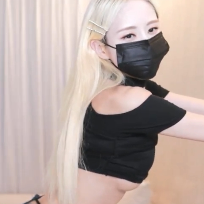 甜美主播mayday0505合集42V5.36G，百度115收藏推荐