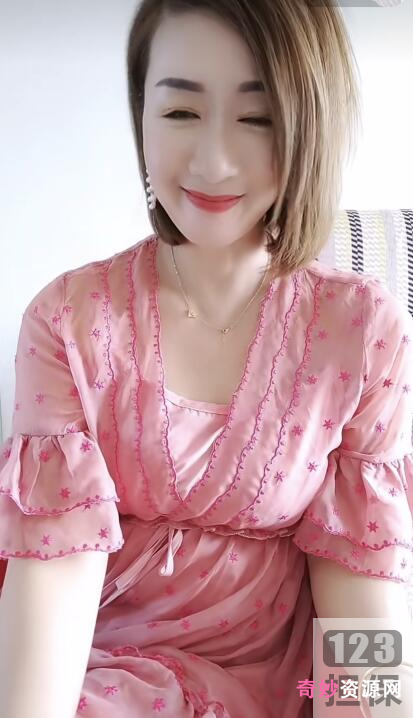 网红快手霸气美琳姐最新合集8V50G，豹纹裙扭动魅力