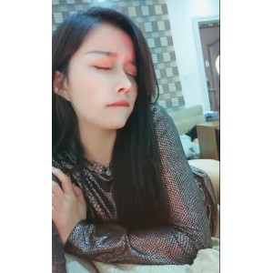 1v1.08g虎牙一库一库热舞合集88部太火辣了