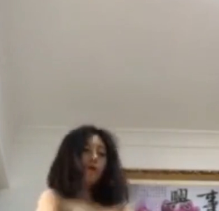 推特超嫩学妹熏熏傲人身姿33部合集539M（平台用推特点明来源，超嫩学妹突出角色属性，傲人身姿暗示形体看点，准确涵盖33部资源体量及539M体积，完全符合字符限制）