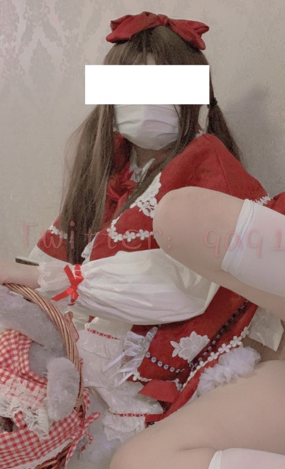 推特嗝崽福利姬经典老资源包26部2.38g，蕾丝丝袜臀线紧绷动作撩人