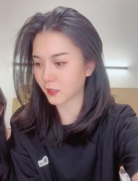 小艺同学五男五女通宵互动合集1.63G小月回归新主播加入10P阵容