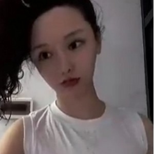 米兰大坏蛋浴室劲爆视频8V合集100M辣眼睛