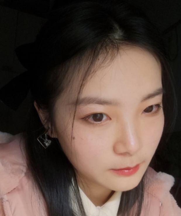 小红书璐酱露骨私拍作品47P0.35G顶级资源