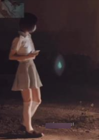 云传夜归少女海边互动1部574M真实感觉