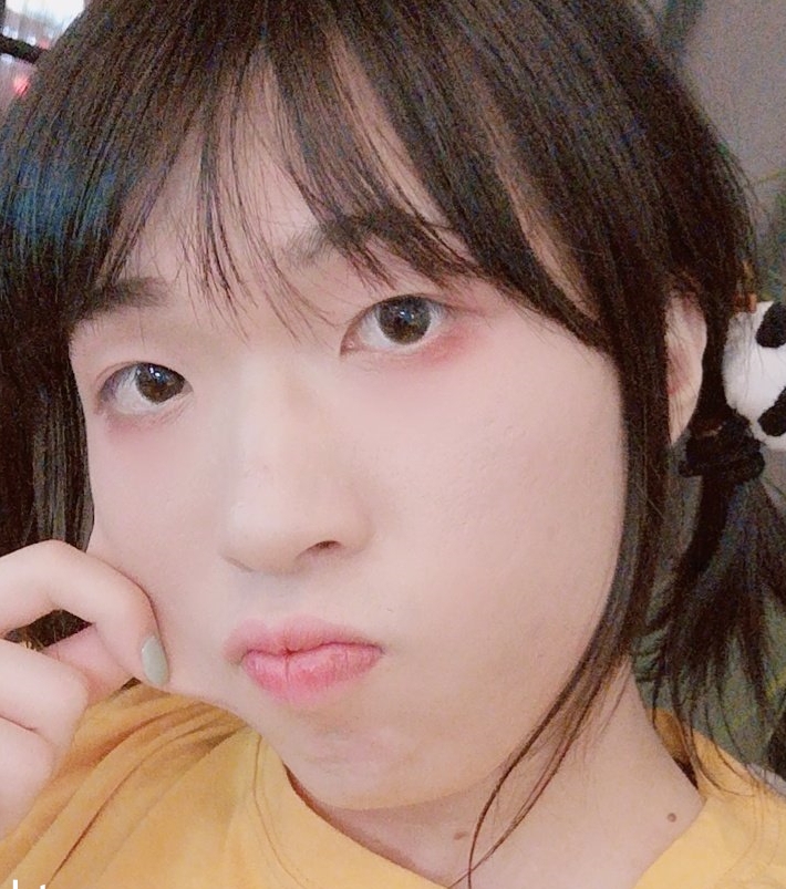 推特俞喵喵眼镜娘私拍5部2G优质合集