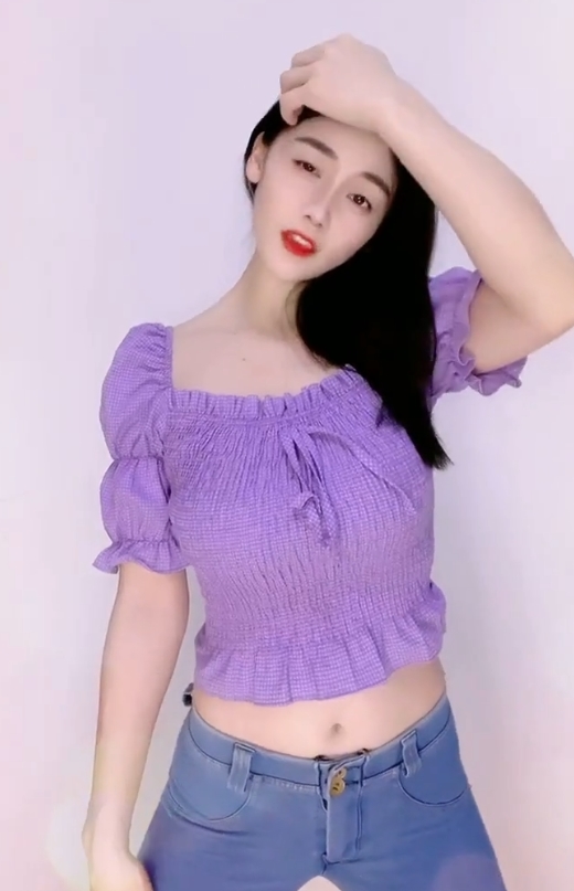 萝拉小妖精快手34V合集628M表情帝顶胯