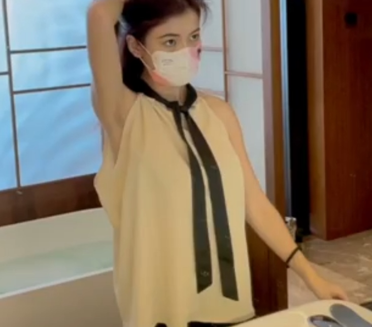 推特r小姐热辣视频16部23.8G优质珍藏