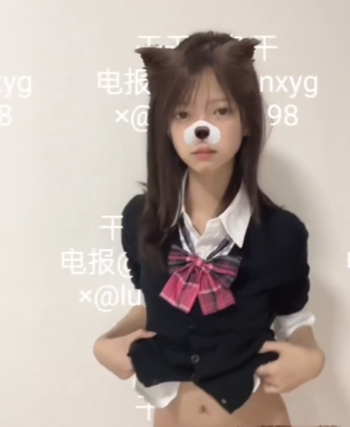 猫头菜绝密私拍64部6.6G推特展示