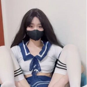 桃子福利姬自拍视频43部6.2G私密收藏