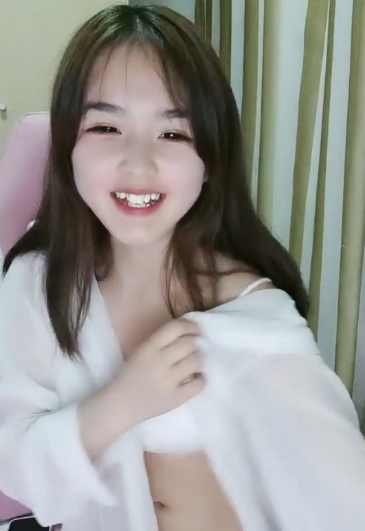 小晶晶私密视频355v推特404.5G珍藏版