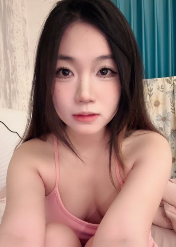 猫猫telegram直播73部53.7G校花道具合集