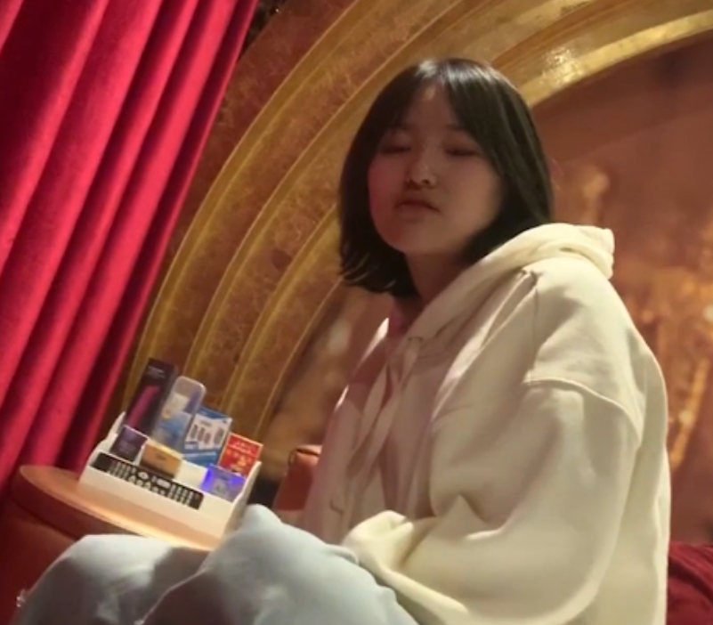 推特唐哥薄荷私密视频24部43.5G珍藏版