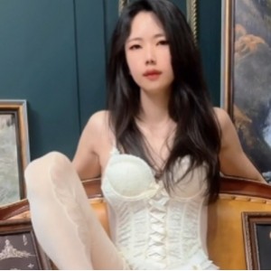 糖糖Dalkom跨性别合集126V127G优质美腿