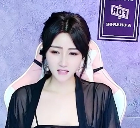 推特hhkkuu123御姐热舞76部78G优质身材