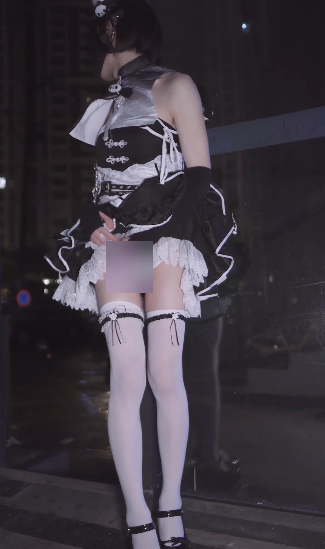 火辣曦曦伪娘视频1部240MB网盘