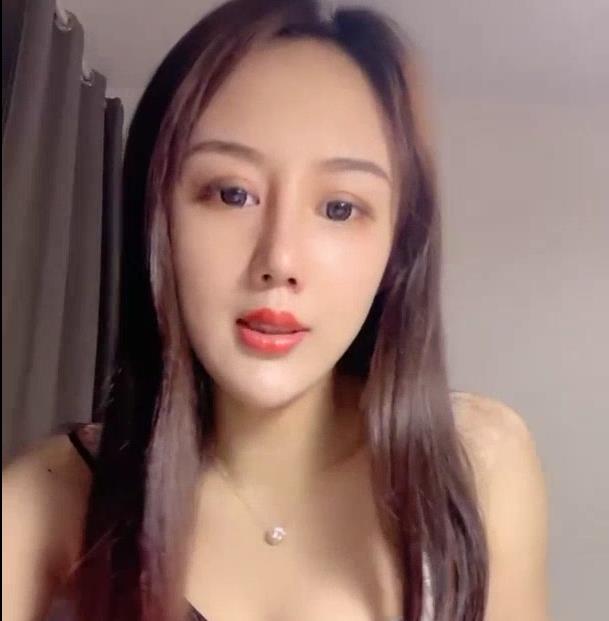 满分高颜值超美的优质女神（于小雅）直播付费内容