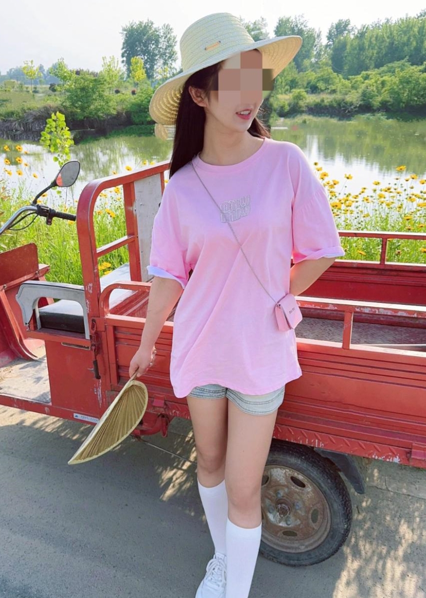 御姐范主播会的亲姐姐野外路边搭讪小合集24V10.5G真会玩啊