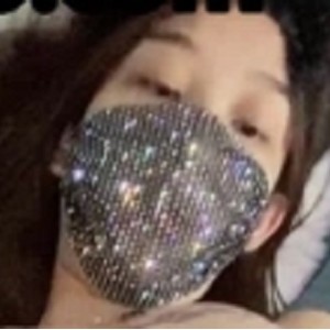 91黑吃瓜鲜嫩多汁睡衣视频1部186M超赞身材